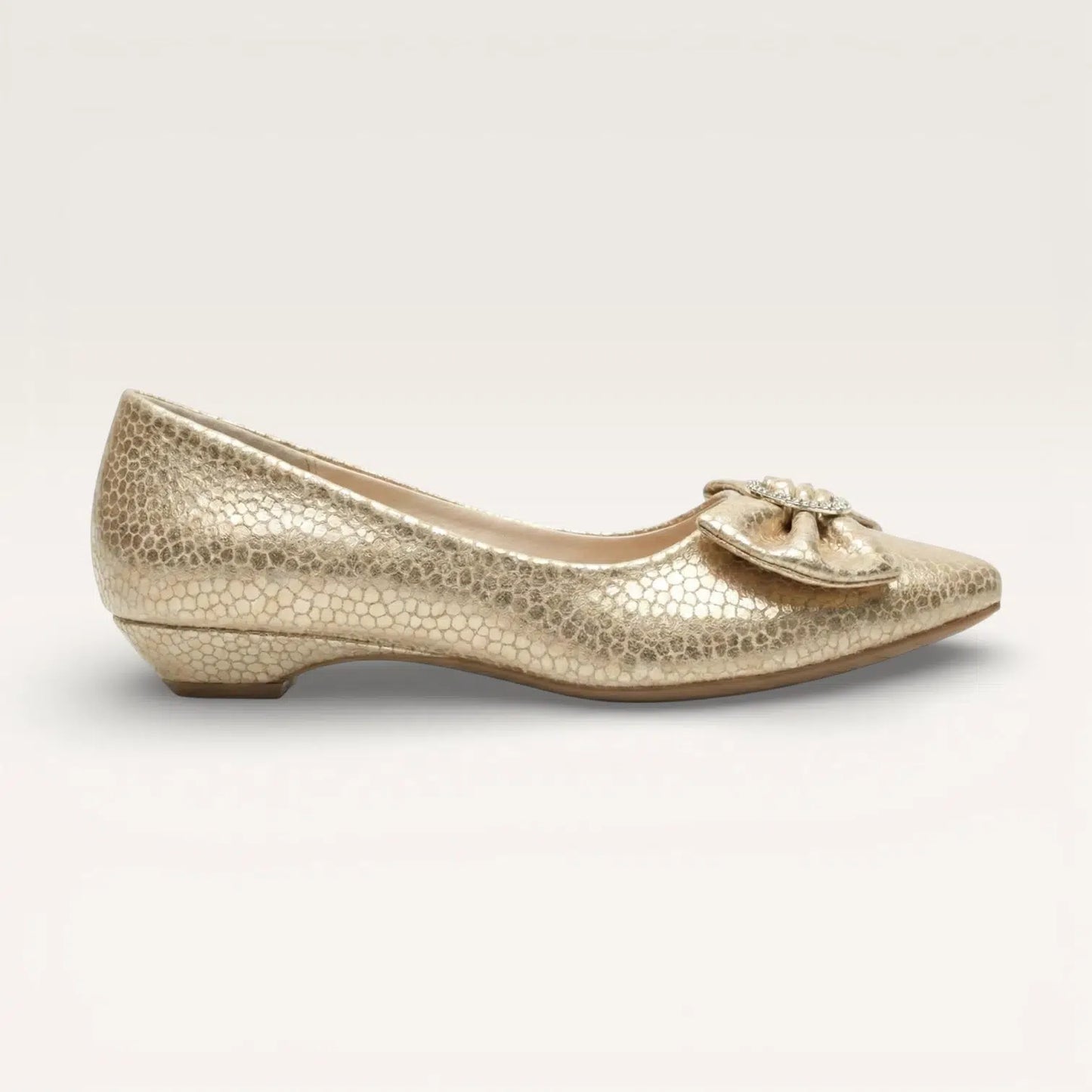 D12006015-Golden- RS-4990 A