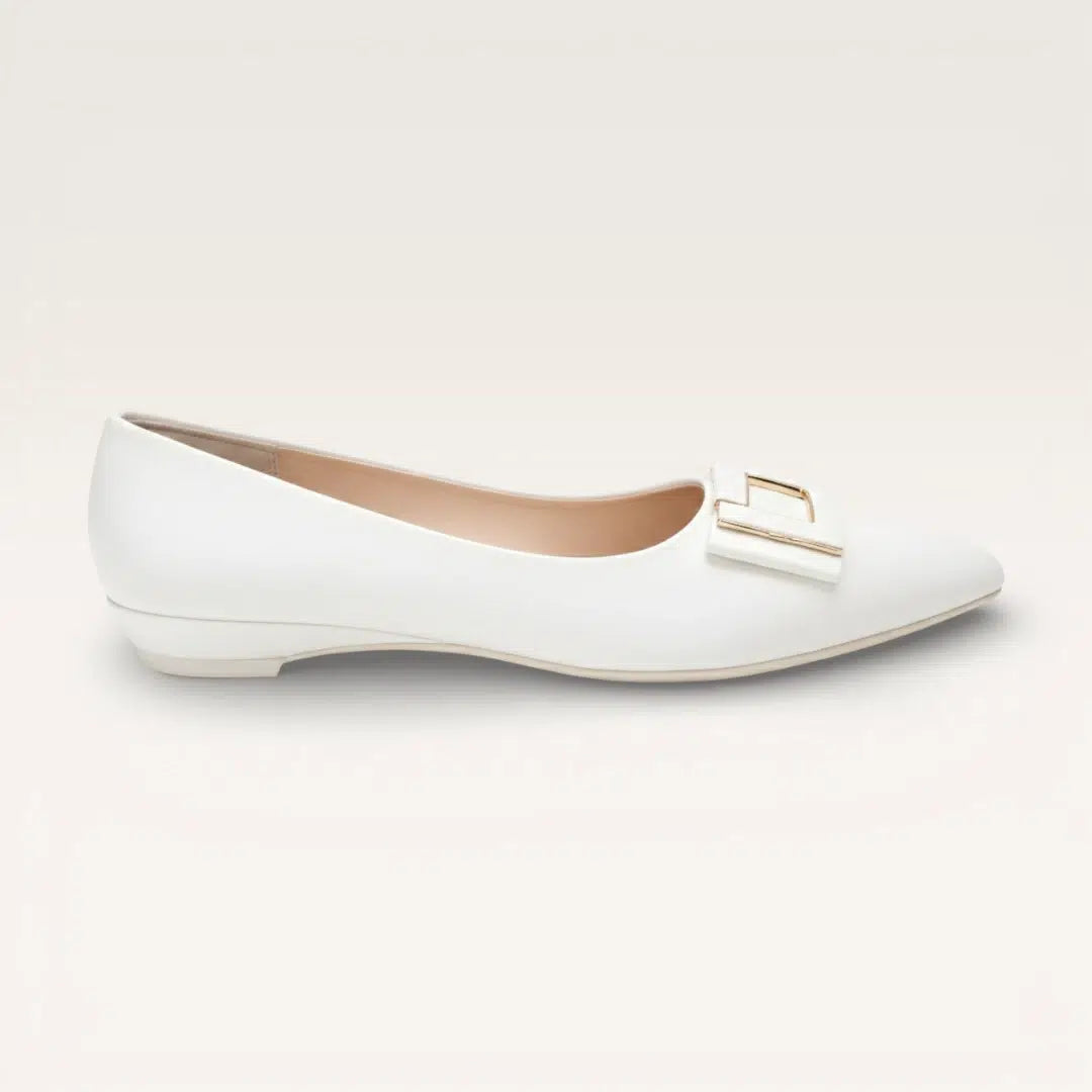 D12006109-WHITE-RS 4990 A