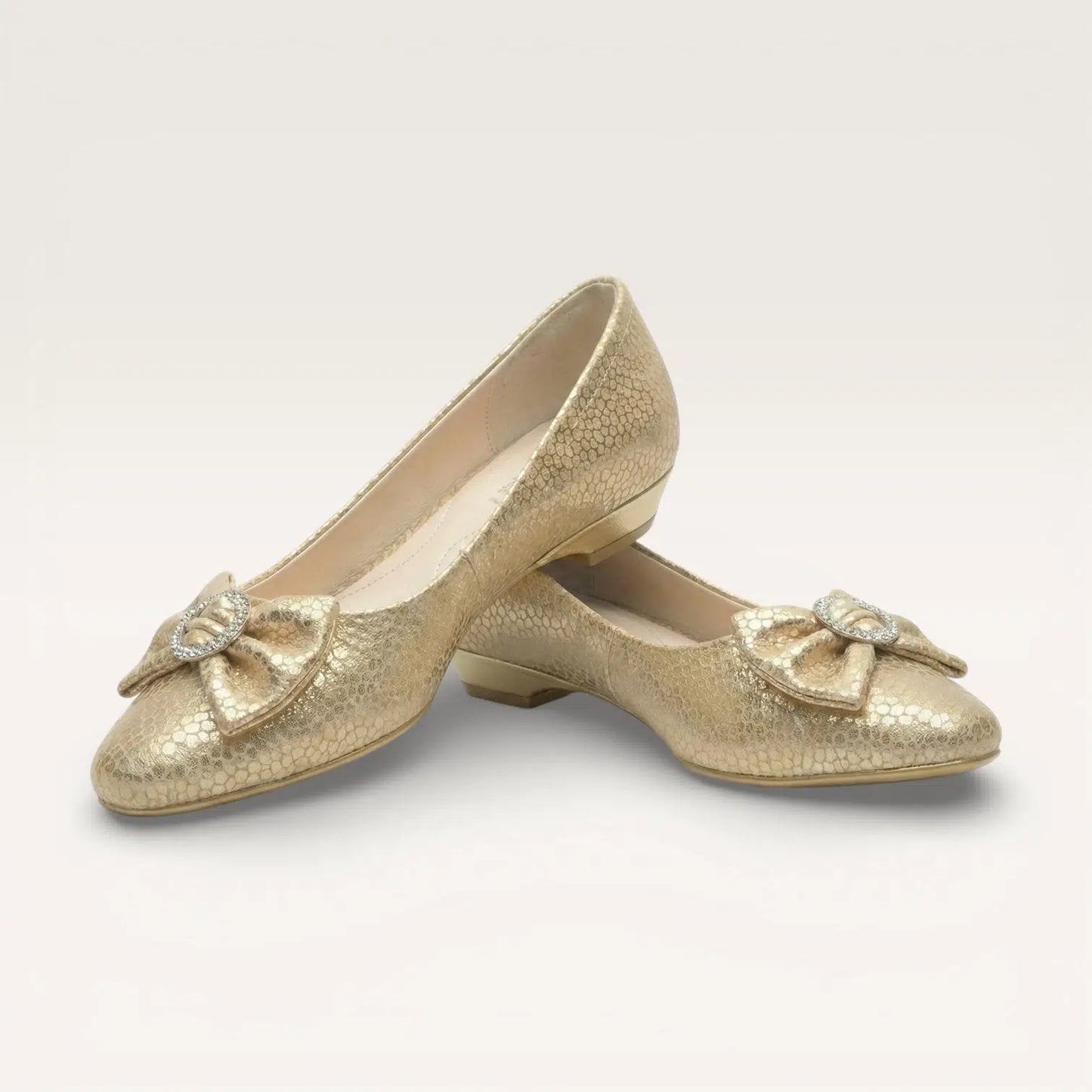 D12006015-Golden- RS-4990 C