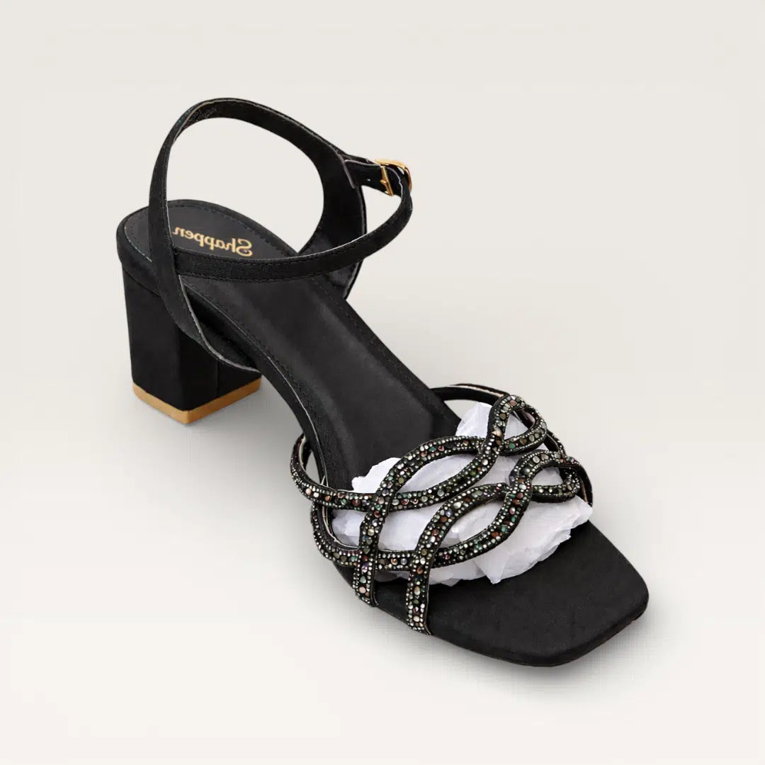 D13005601-Black