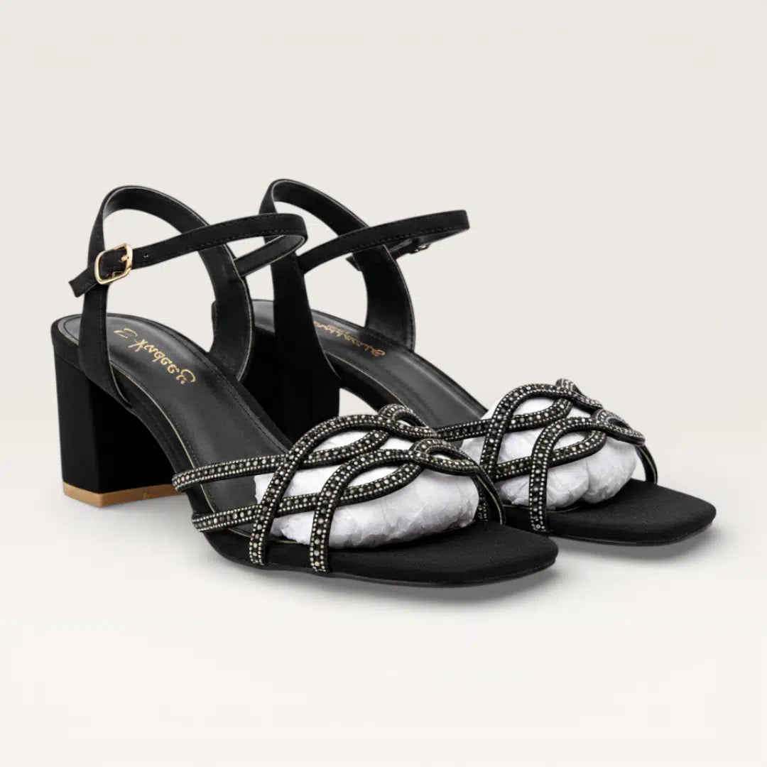 D13005601-Black